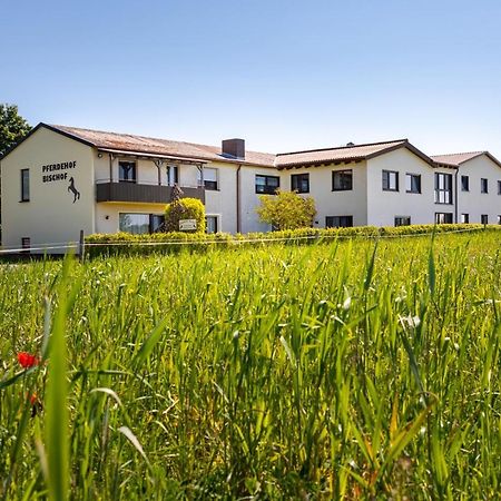 Pferdehof Bischof Apartment Вертхайм Екстериор снимка